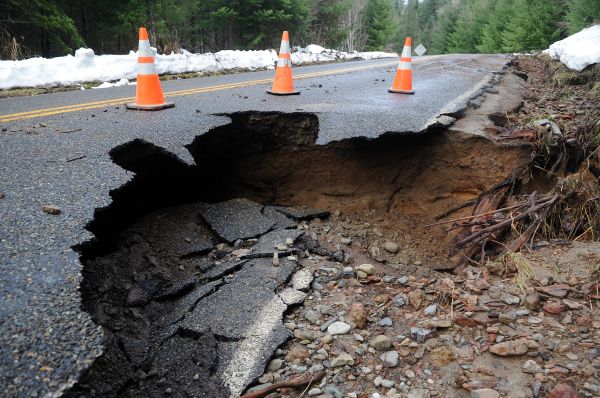 Sinkhole Filling in Ooltewah