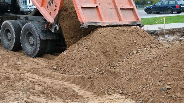 Dirt Relocation in Ooltewah